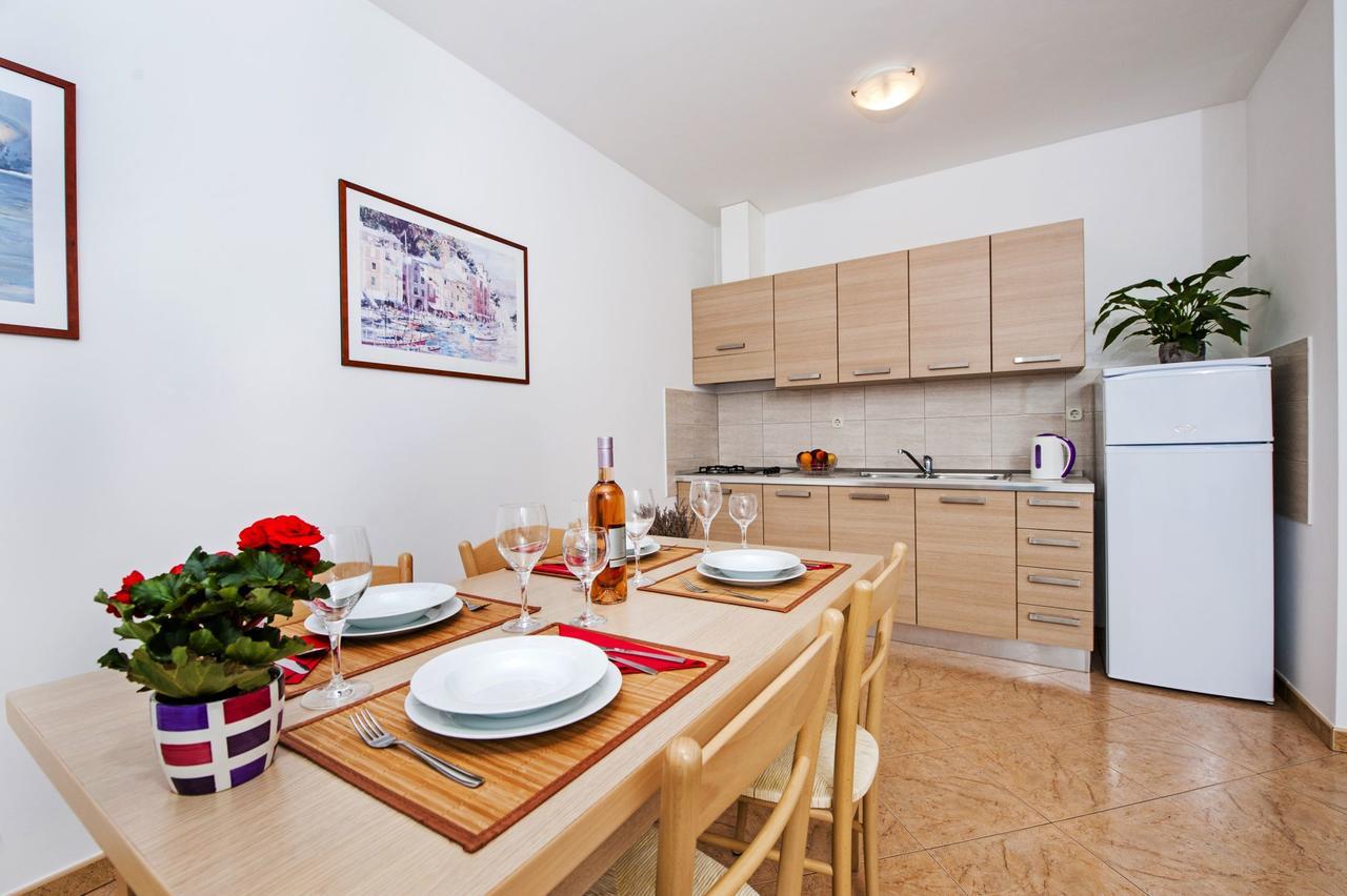 Apartments Bella Rovinj Eksteriør billede
